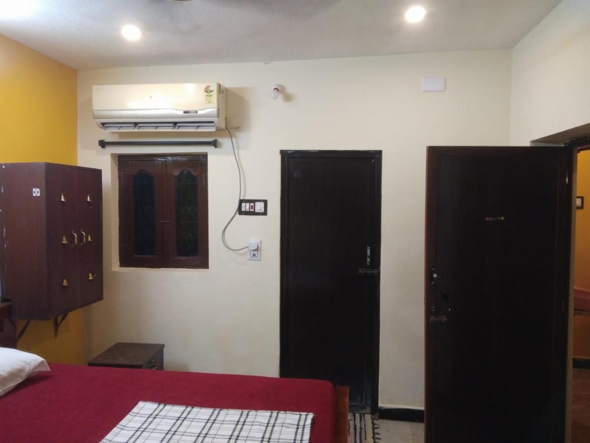 Nks Homestay بونديتْشيري المظهر الخارجي الصورة