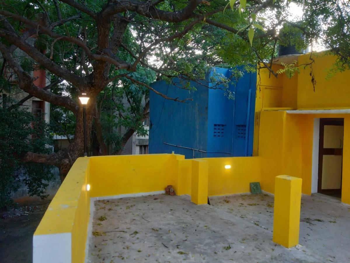 Nks Homestay بونديتْشيري المظهر الخارجي الصورة