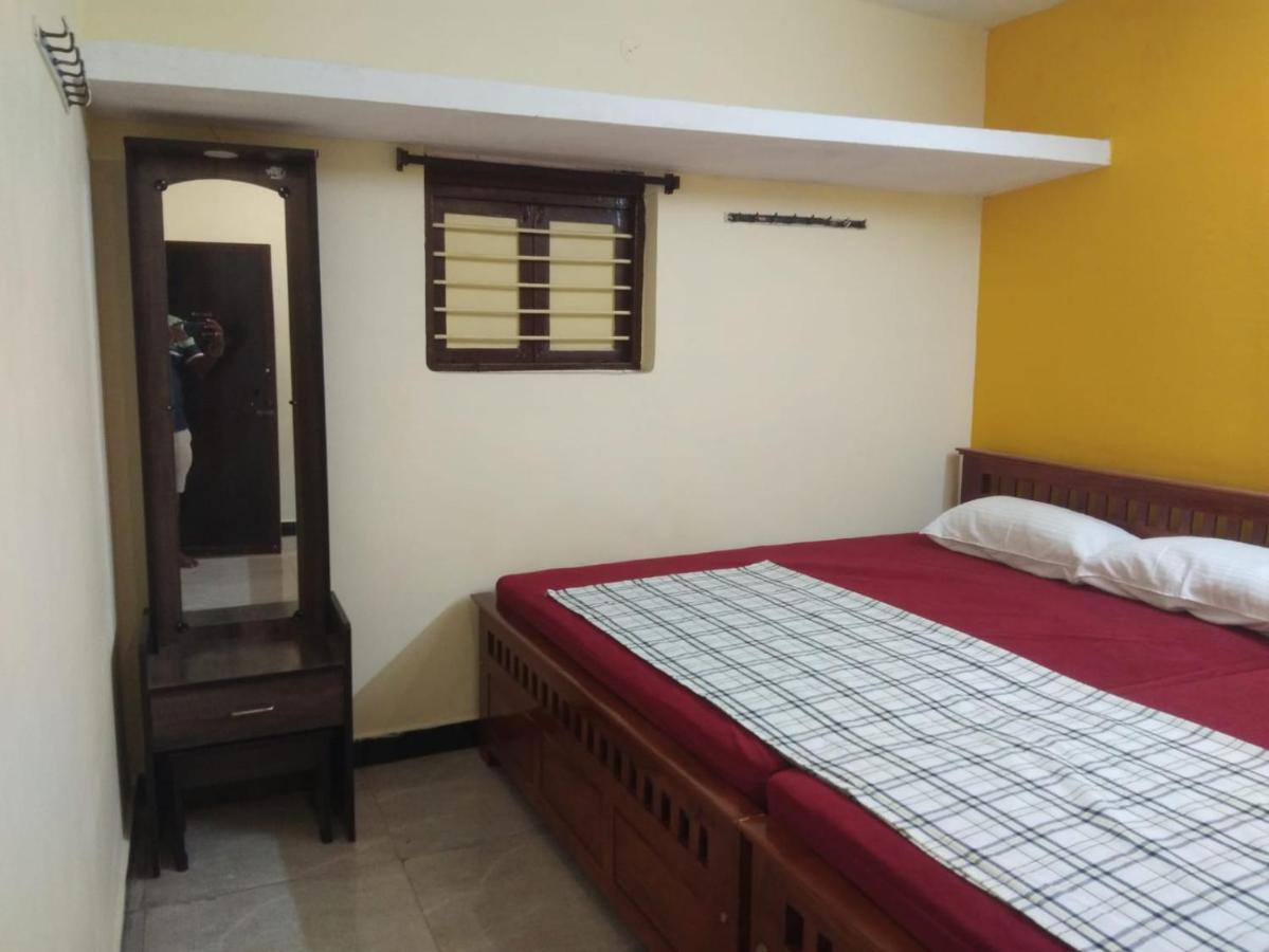 Nks Homestay بونديتْشيري المظهر الخارجي الصورة