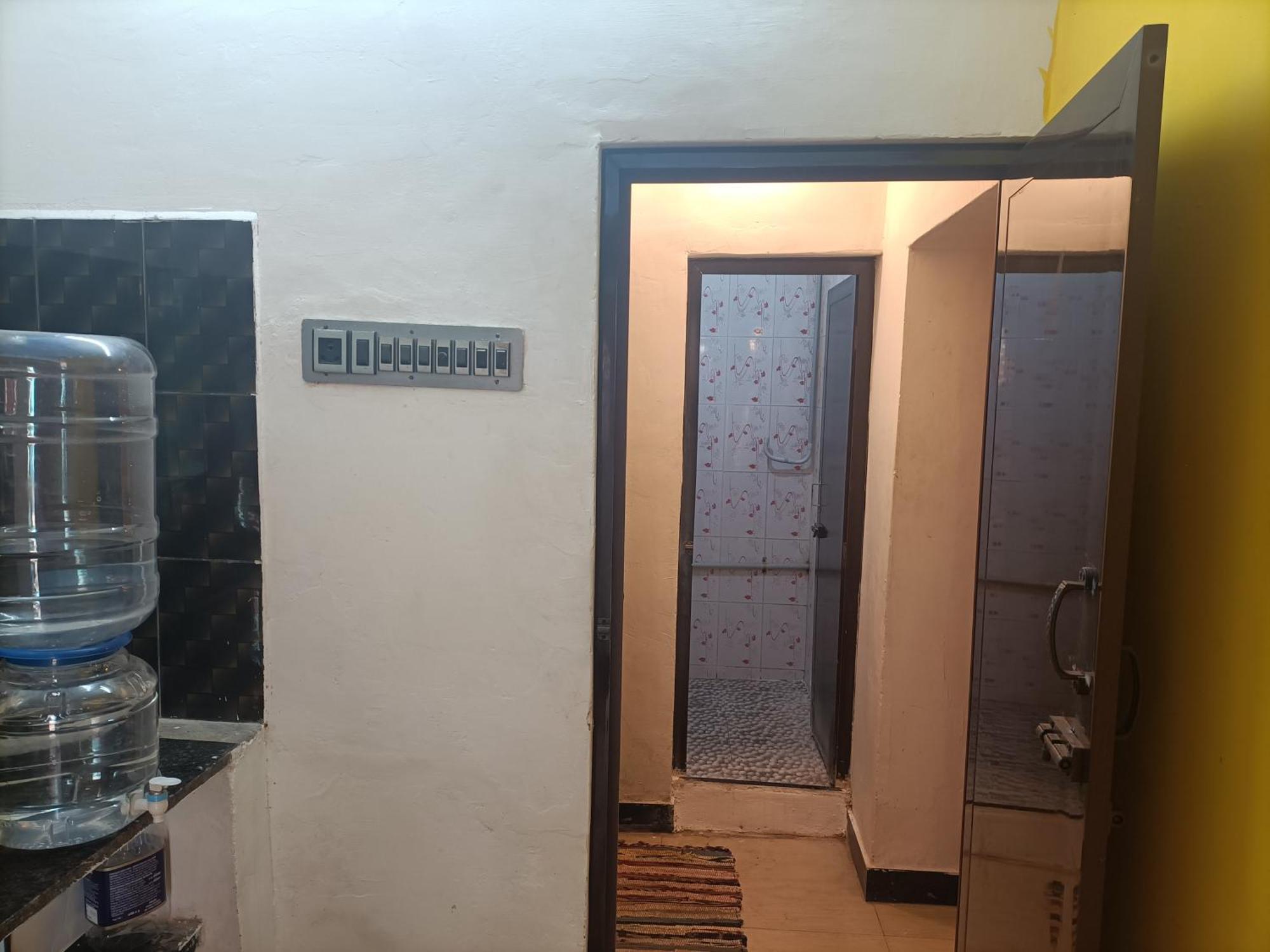 Nks Homestay بونديتْشيري المظهر الخارجي الصورة