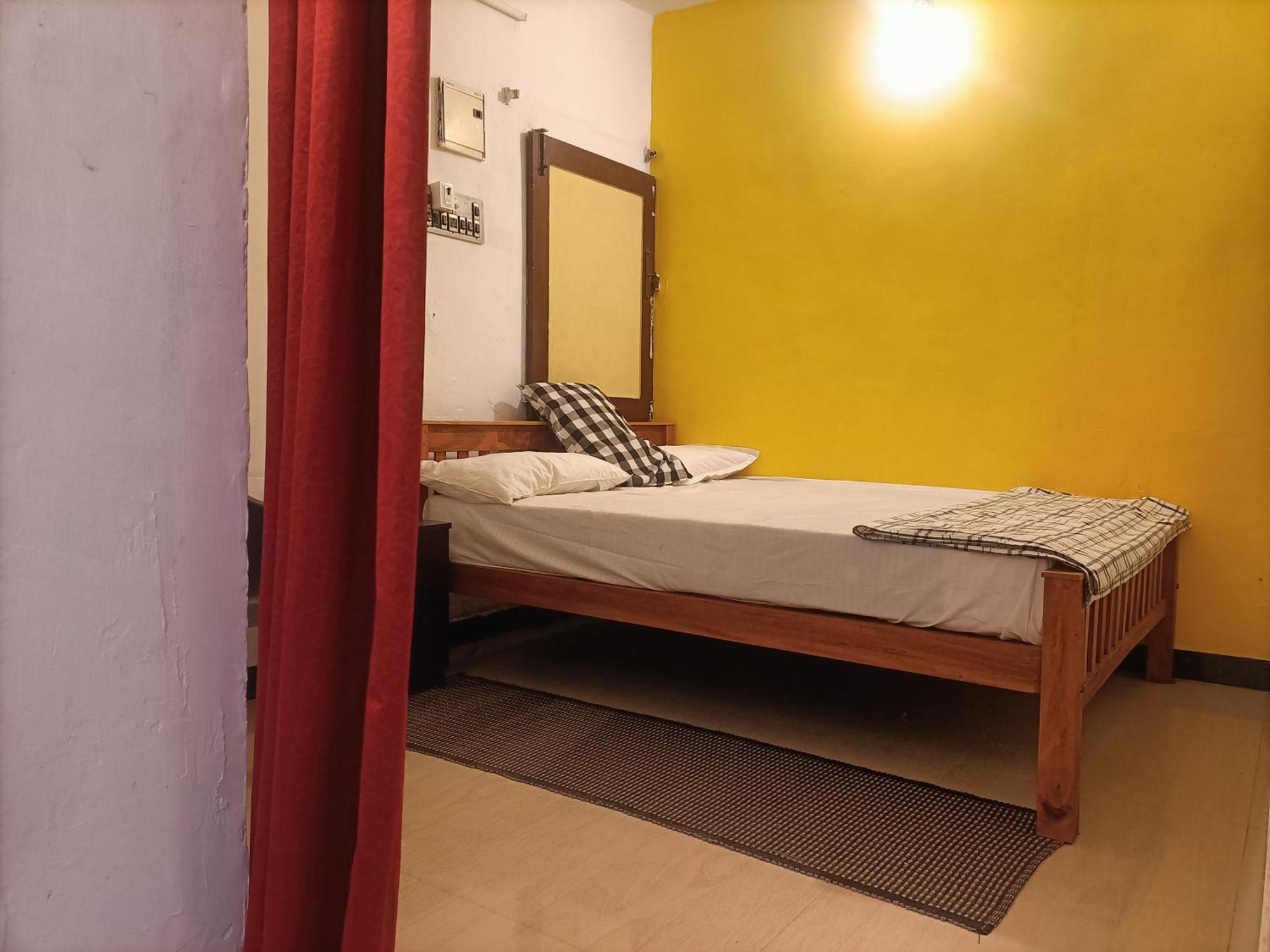 Nks Homestay بونديتْشيري المظهر الخارجي الصورة