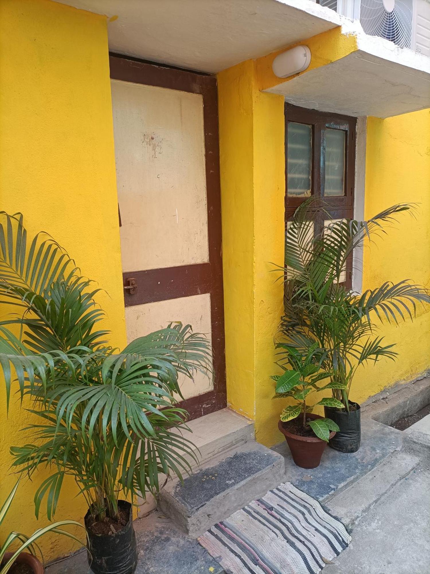 Nks Homestay بونديتْشيري المظهر الخارجي الصورة